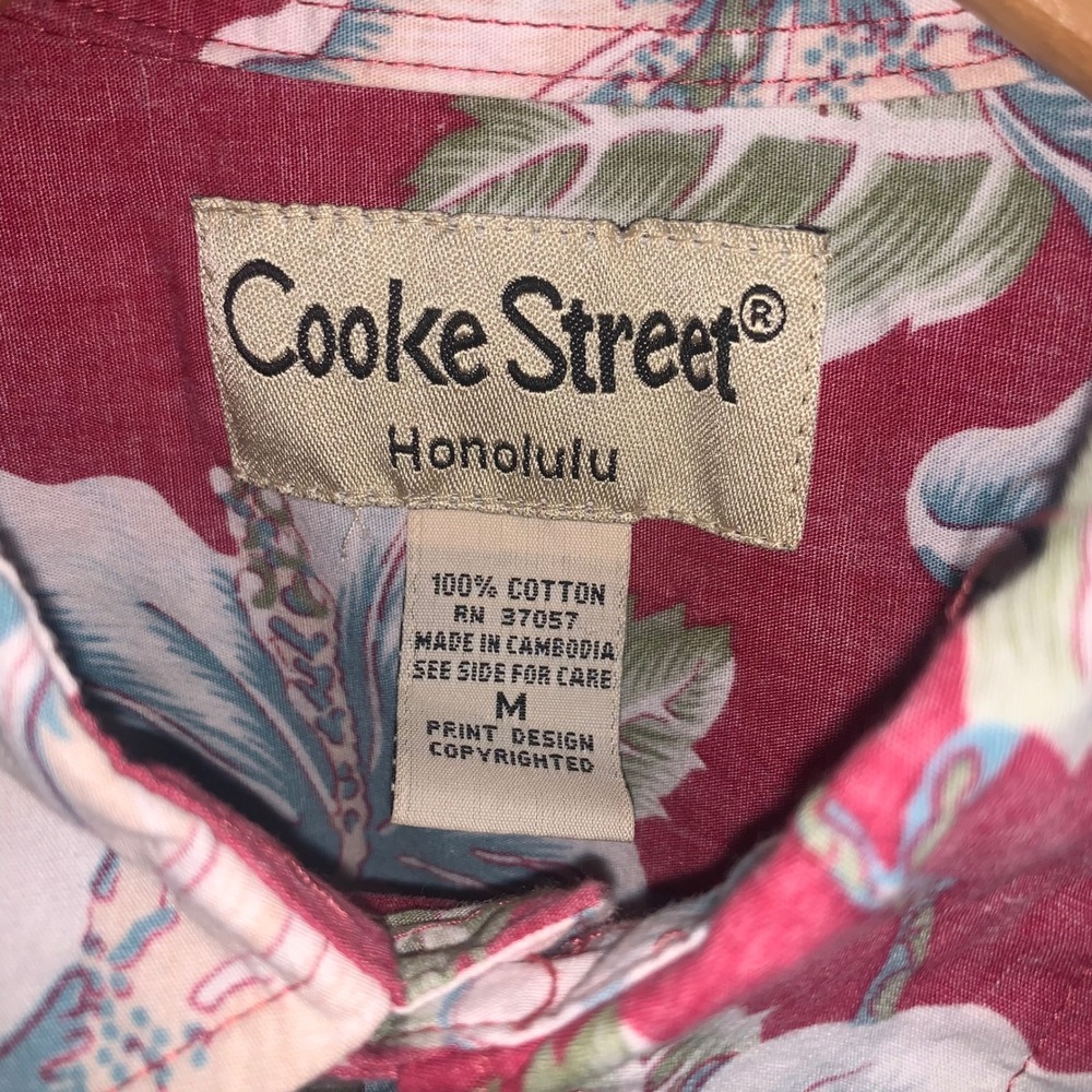 Cooke Street Honolulu Mens Medium Red Floral Hibiscus Cotton Hawaiian Shirt - Picture 3 of 5